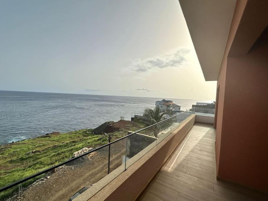 Ocean Mirror Apartment Praia Exteriör bild
