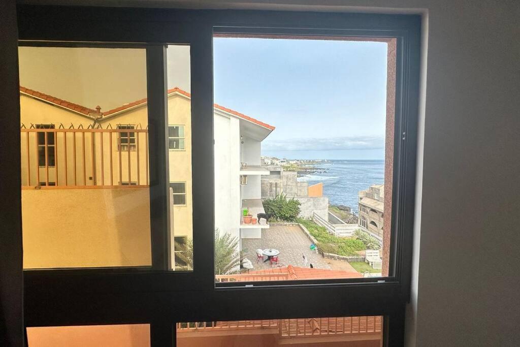 Ocean Mirror Apartment Praia Exteriör bild
