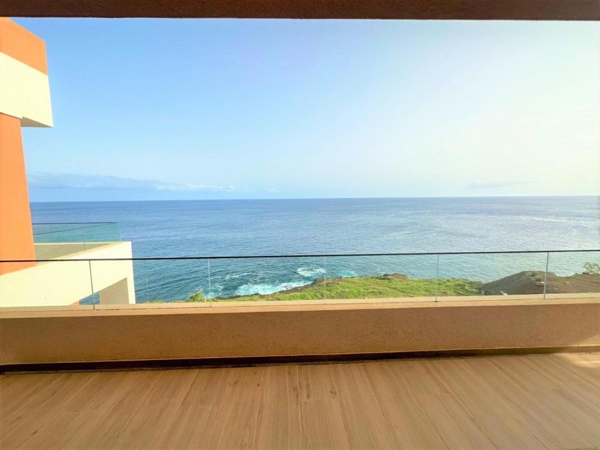 Ocean Mirror Apartment Praia Exteriör bild