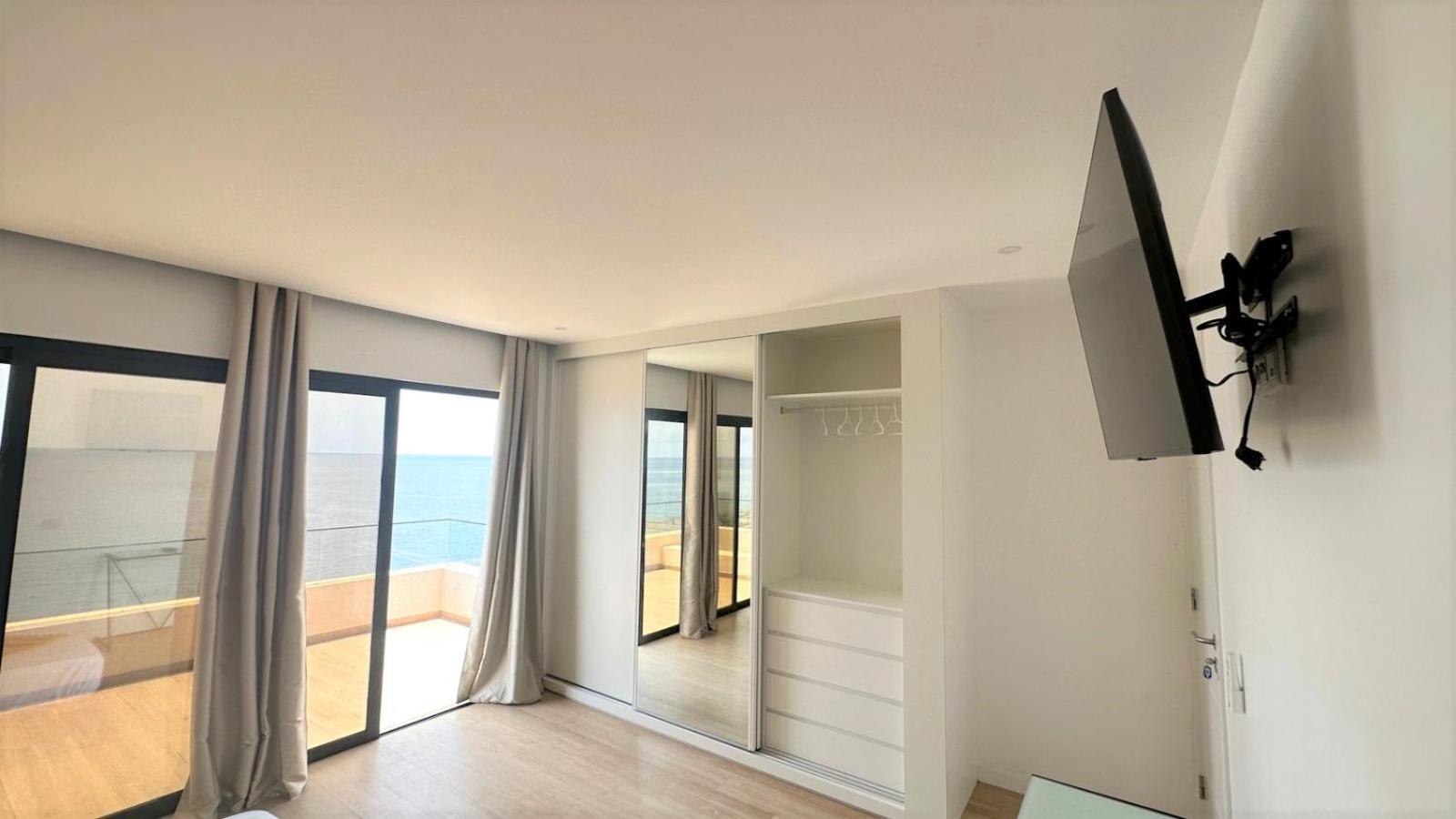 Ocean Mirror Apartment Praia Exteriör bild